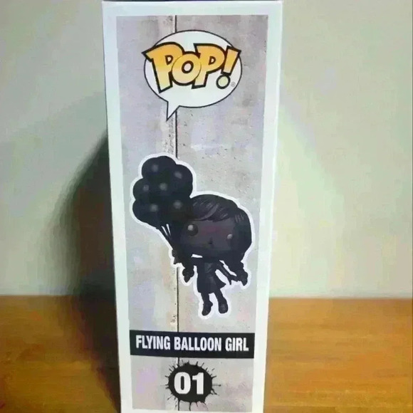Funko pop flying balloon girl the world's most famous graffiti #01 - Picture 3 of 6